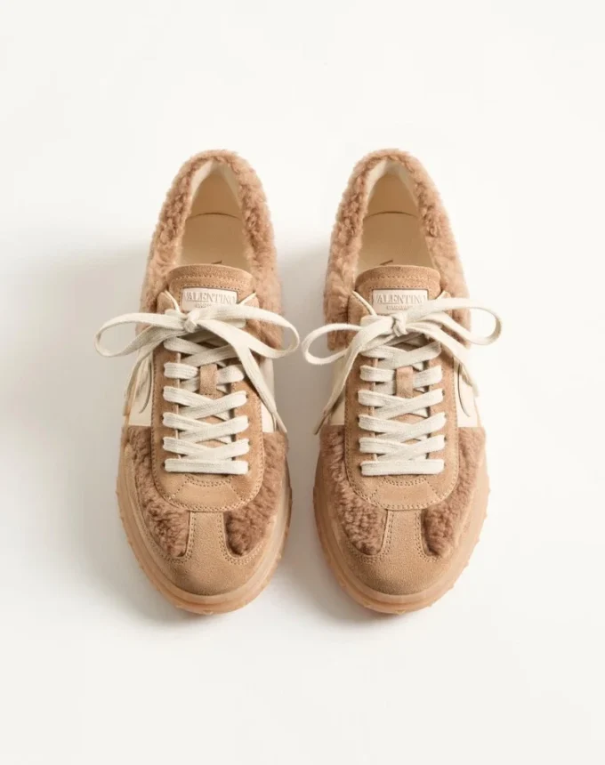 Upvillage Sneaker aus Wolle und Crust-Leder Upvillage Sneaker aus Wolle und Crust-Leder