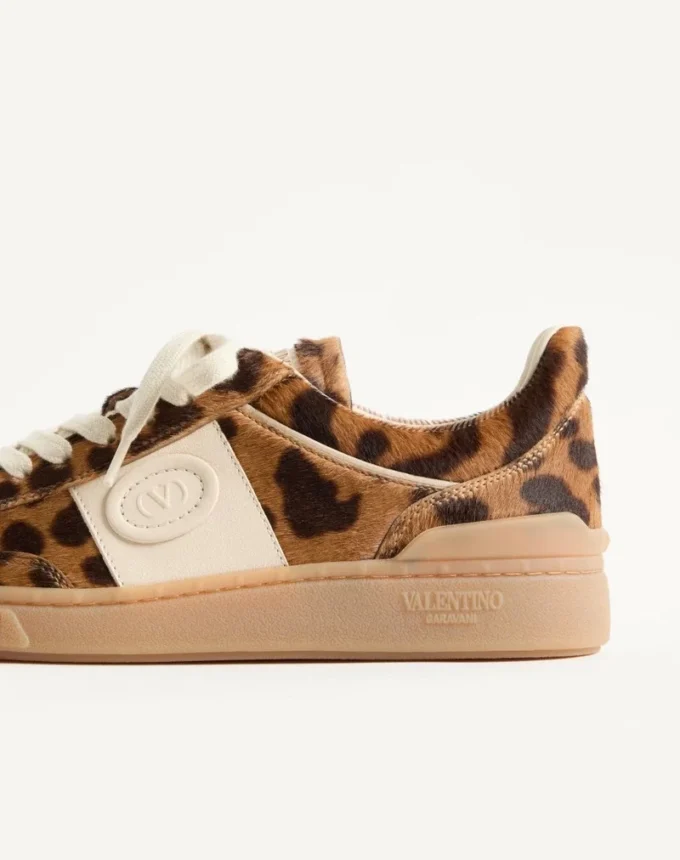 Upvillage Trainer aus Kalbsleder mit Pony-Effekt Upvillage Trainer aus Kalbsleder mit Pony-Effekt