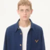 Valentino Baumwoll-Gabardine-Hemdjacke mit VGold Valentino Baumwoll-Gabardine-Hemdjacke mit VGold
