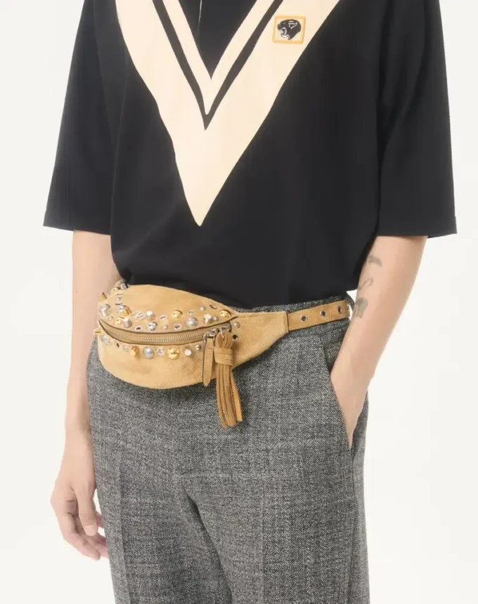 Valentino Baumwoll-Polo mit eingearbeitetem V und gesticktem Panther-Aufnäher Valentino Baumwoll-Polo mit eingearbeitetem V und gesticktem Panther-Aufnäher