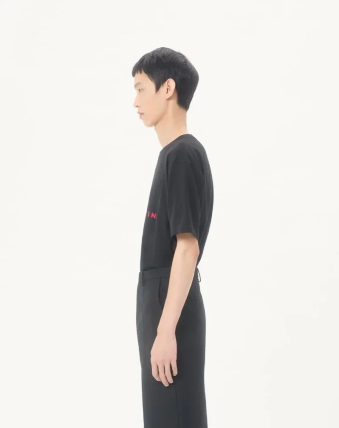 Valentino Baumwoll-T-Shirt mit „Made In Valentino”-Print Valentino Baumwoll-T-Shirt mit „Made In Valentino”-Print
