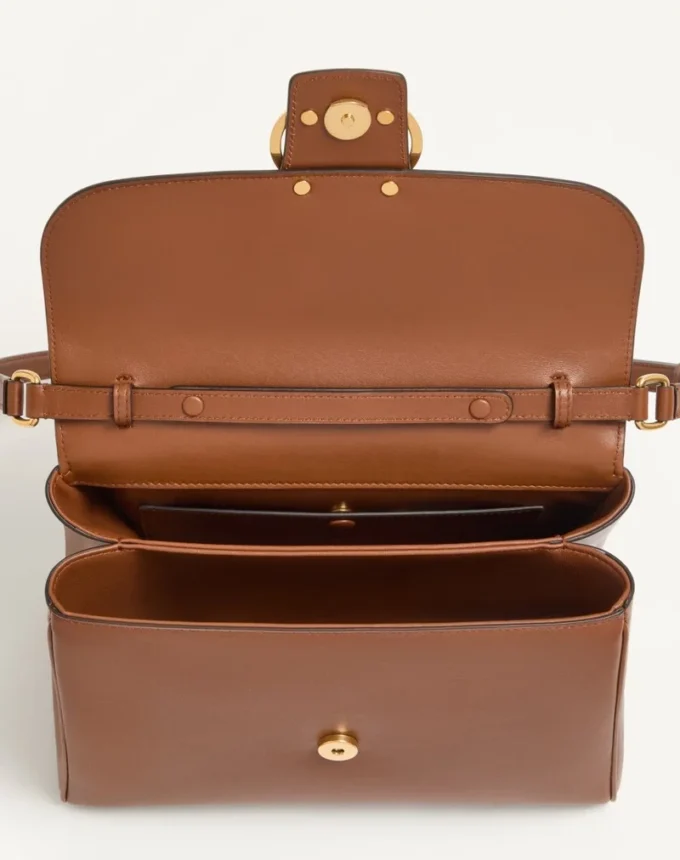 Valentino Garavani 9To5 Handtasche aus glattem Kalbsleder Valentino Garavani 9To5 Handtasche aus glattem Kalbsleder