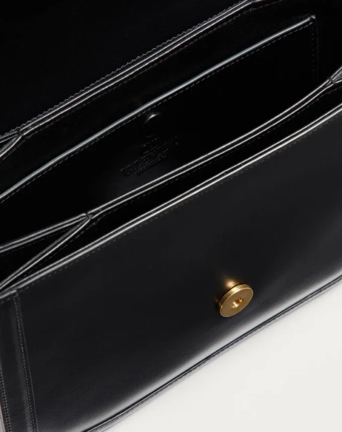 Valentino Garavani 9To5 Schultertasche aus glattem Kalbsleder Valentino Garavani 9To5 Schultertasche aus glattem Kalbsleder