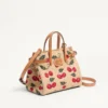 Valentino Garavani Antibes Kleine Einkaufstasche aus Jacquard-Raffia mit Cherryfic-Muster Valentino Garavani Antibes Kleine Einkaufstasche aus Jacquard-Raffia mit Cherryfic-Muster