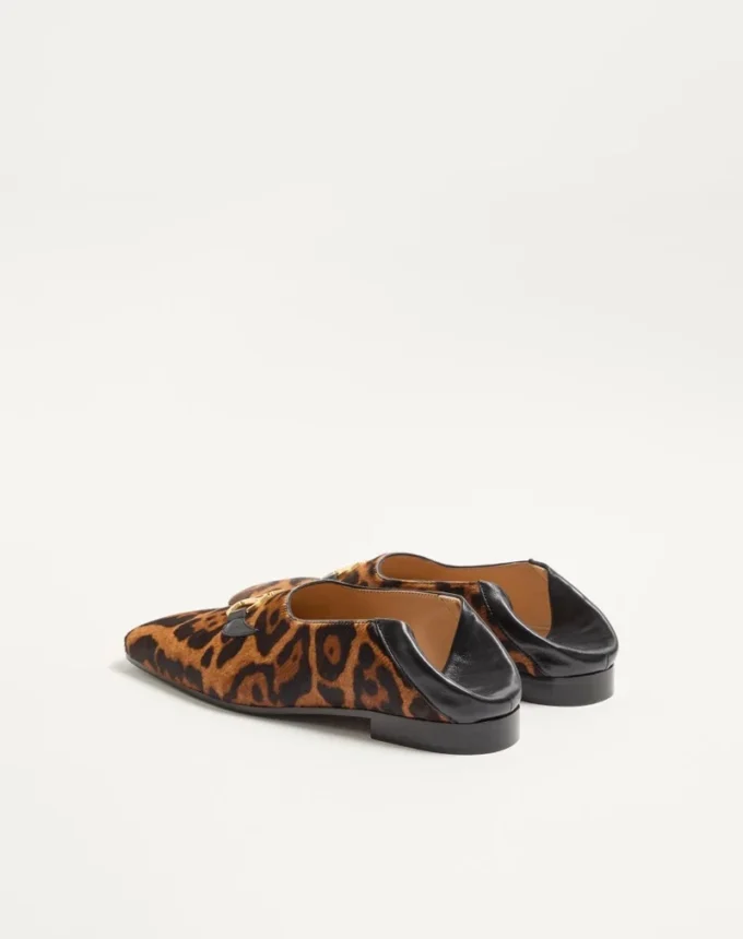 Valentino Garavani Babouche Haircalf Loafers mit Fauve Eclat Print