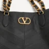 Valentino Garavani Laseine Shopping Bag aus Nappaleder mit Chevron-Muster Valentino Garavani Laseine Shopping Bag aus Nappaleder mit Chevron-Muster
