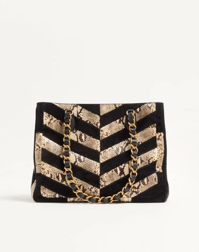 Valentino Garavani Laseine Shopping Bag aus Pythonleder und Wildleder mit Chevron-Muster Valentino Garavani Laseine Shopping Bag aus Pythonleder und Wildleder mit Chevron-Muster