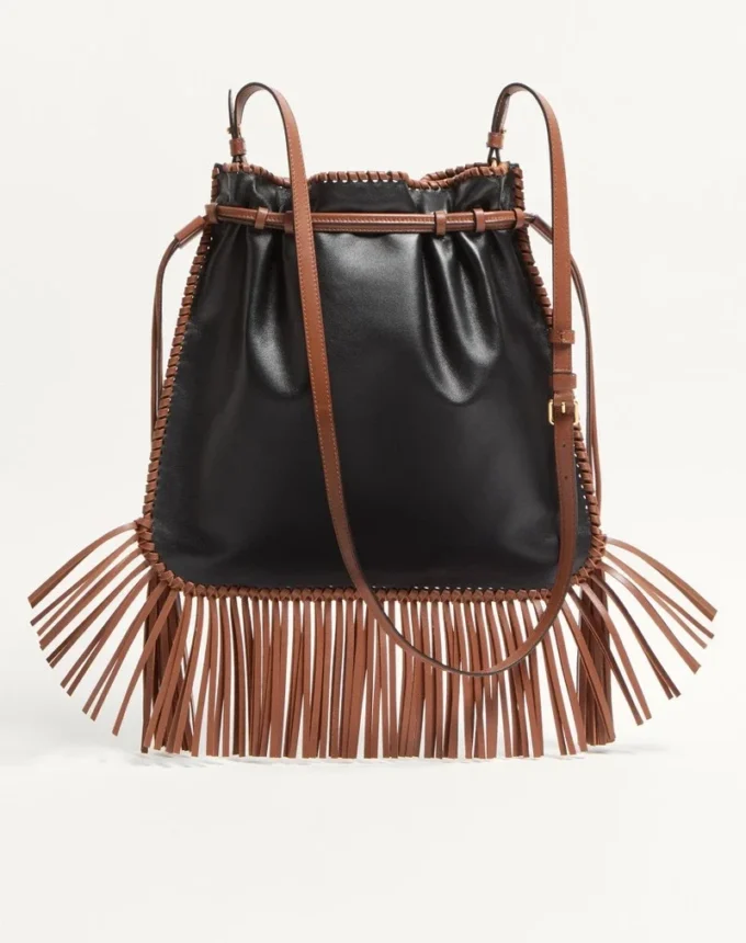 Valentino Garavani Nellcôte Alice bestickte Tasche mit Fransen Valentino Garavani Nellcôte Alice bestickte Tasche mit Fransen