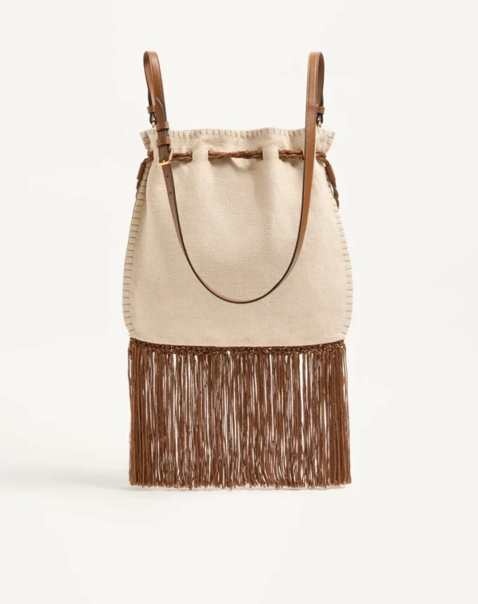 Valentino Garavani Nellcôte Alice bestickte Tasche mit Fransen Valentino Garavani Nellcôte Alice bestickte Tasche mit Fransen