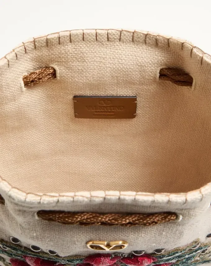 Valentino Garavani Nellcôte Alice bestickte Tasche mit Fransen Valentino Garavani Nellcôte Alice bestickte Tasche mit Fransen