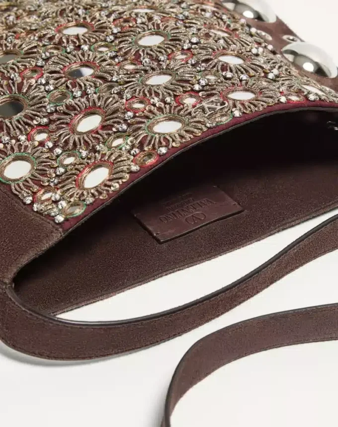 Valentino Garavani Nellcôte bestickte Schultertasche Valentino Garavani Nellcôte bestickte Schultertasche