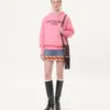 Valentino Garavani Nellcôte Kleine Schultertasche aus Wildleder mit Fransen Valentino Garavani Nellcôte Kleine Schultertasche aus Wildleder mit Fransen
