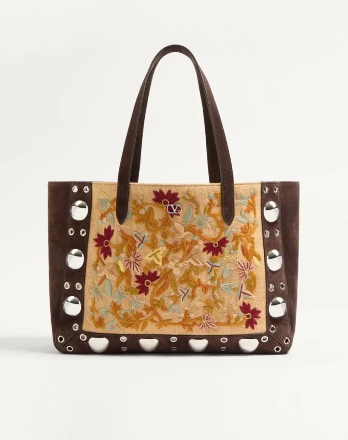 Valentino Garavani Nellcôte Medium bestickte Einkaufstasche Valentino Garavani Nellcôte Medium bestickte Einkaufstasche
