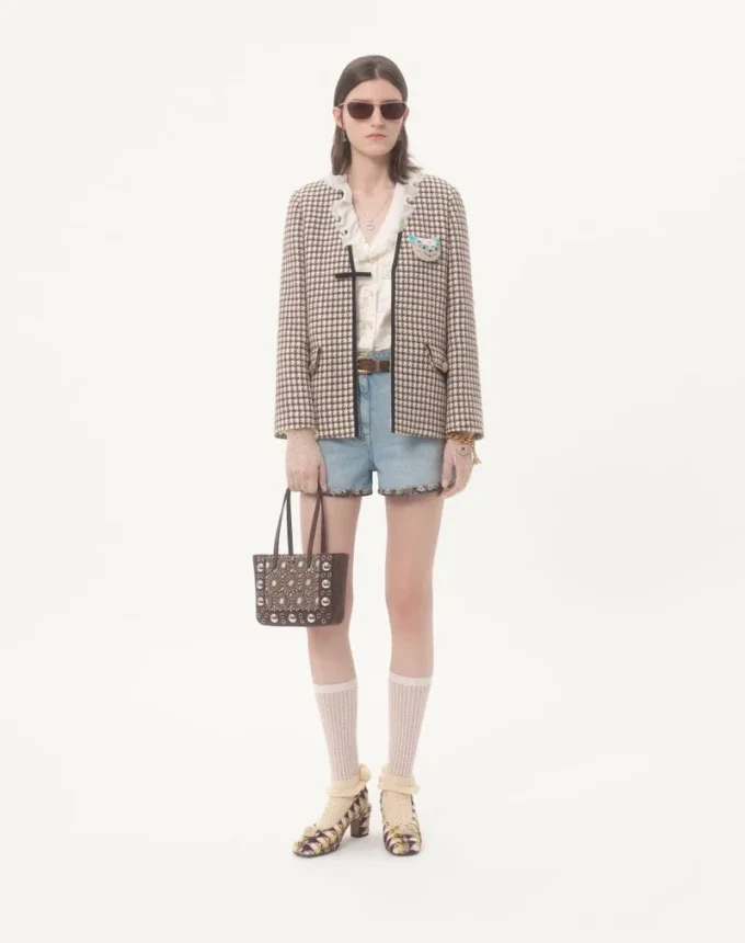 Valentino Garavani Nellcôte Mini-Einkaufstasche mit Stickerei Valentino Garavani Nellcôte Mini-Einkaufstasche mit Stickerei