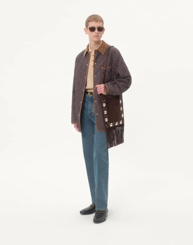 Valentino Garavani Nellcôte Schultertasche aus Wildleder mit Fransen Valentino Garavani Nellcôte Schultertasche aus Wildleder mit Fransen