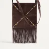 Valentino Garavani Nellcôte Schultertasche aus Wildleder mit Fransen Valentino Garavani Nellcôte Schultertasche aus Wildleder mit Fransen
