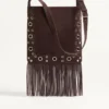 Valentino Garavani Nellcôte Schultertasche aus Wildleder mit Fransen Valentino Garavani Nellcôte Schultertasche aus Wildleder mit Fransen