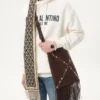 Valentino Garavani Nellcôte Schultertasche aus Wildleder mit Fransen Valentino Garavani Nellcôte Schultertasche aus Wildleder mit Fransen