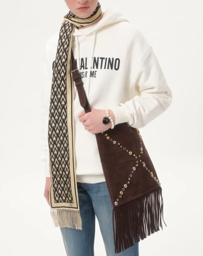 Valentino Garavani Nellcôte Schultertasche aus Wildleder mit Fransen Valentino Garavani Nellcôte Schultertasche aus Wildleder mit Fransen
