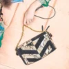 Valentino Garavani Panthea Kleine Umhängetasche aus Pythonleder und Wildleder mit Chevron-Muster Valentino Garavani Panthea Kleine Umhängetasche aus Pythonleder und Wildleder mit Chevron-Muster