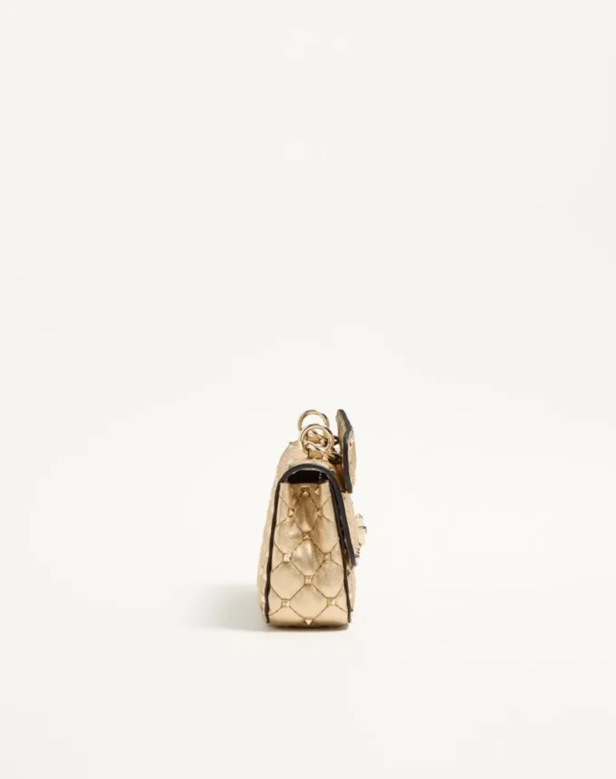 Valentino Garavani Rockstud Spike Kleine laminierte Nappa-Tasche Valentino Garavani Rockstud Spike Kleine laminierte Nappa-Tasche