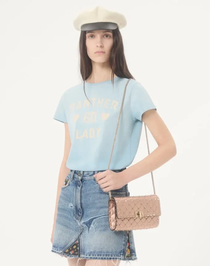 Valentino Garavani Rockstud Spike Schultertasche aus laminiertem Nappaleder Valentino Garavani Rockstud Spike Schultertasche aus laminiertem Nappaleder