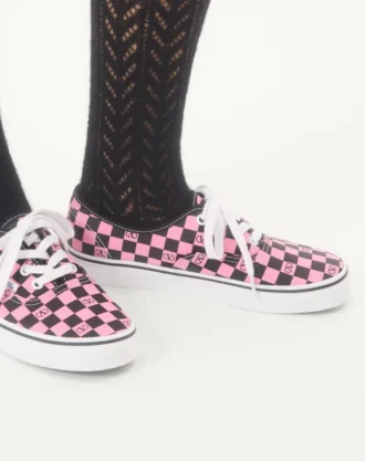 Valentino Garavani und Vans Low-Top-Sneaker aus Stoff mit VLogo-Schachbrettmuster Valentino Garavani und Vans Low-Top-Sneaker aus Stoff mit VLogo-Schachbrettmuster