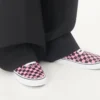 Valentino Garavani und Vans Low-Top-Sneaker aus Stoff mit VLogo-Schachbrettmuster Valentino Garavani und Vans Low-Top-Sneaker aus Stoff mit VLogo-Schachbrettmuster