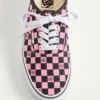 Valentino Garavani und Vans Low-Top-Sneaker aus Stoff mit VLogo-Schachbrettmuster Valentino Garavani und Vans Low-Top-Sneaker aus Stoff mit VLogo-Schachbrettmuster