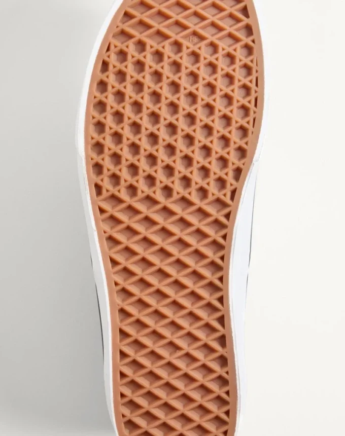 Valentino Garavani und Vans Low-Top-Sneaker aus Stoff mit VLogo-Schachbrettmuster und Le Chat De La Maison-Print Valentino Garavani und Vans Low-Top-Sneaker aus Stoff mit VLogo-Schachbrettmuster und Le Chat De La Maison-Print