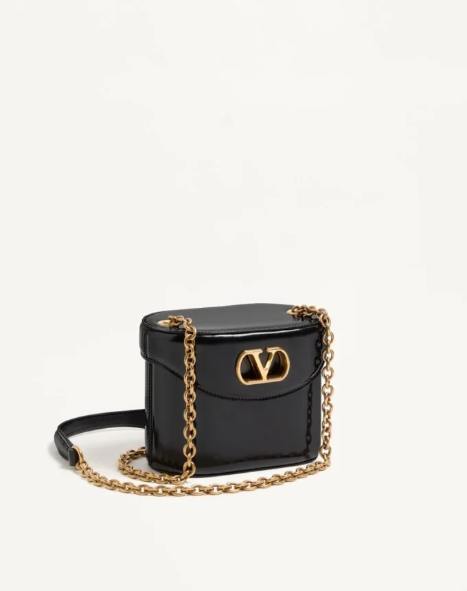 Valentino Garavani Vain Kosmetiktasche aus glänzendem Kalbsleder Valentino Garavani Vain Kosmetiktasche aus glänzendem Kalbsleder