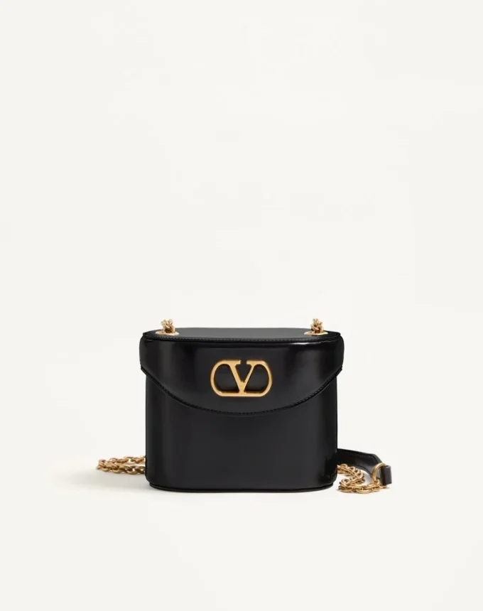 Valentino Garavani Vain Kosmetiktasche aus glänzendem Kalbsleder Valentino Garavani Vain Kosmetiktasche aus glänzendem Kalbsleder
