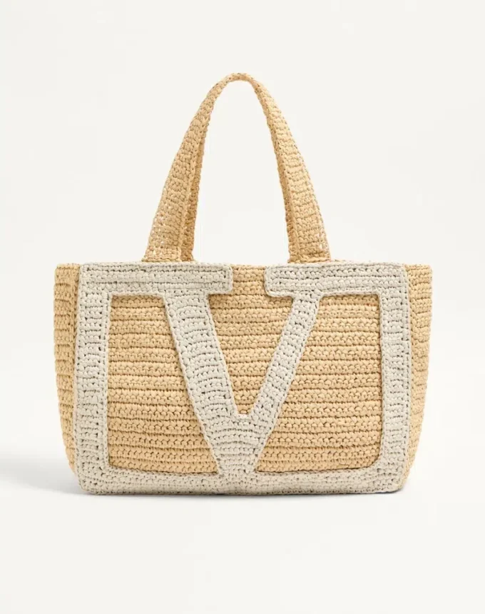 Valentino Garavani Viva Superstar Große Einkaufstasche aus Raffia Valentino Garavani Viva Superstar Große Einkaufstasche aus Raffia