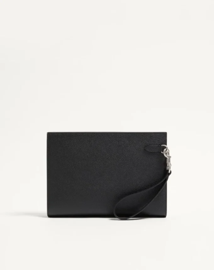 Valentino Garavani Vlogo Signature Tasche aus genarbtem Kalbsleder Valentino Garavani Vlogo Signature Tasche aus genarbtem Kalbsleder