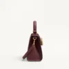 Valentino Garavani Vsling Kleine Handtasche aus genarbtem Kalbsleder mit Juwelenlogo Valentino Garavani Vsling Kleine Handtasche aus genarbtem Kalbsleder mit Juwelenlogo