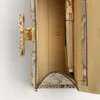 Valentino Garavani Vsling Kleine Python-Handtasche Valentino Garavani Vsling Kleine Python-Handtasche