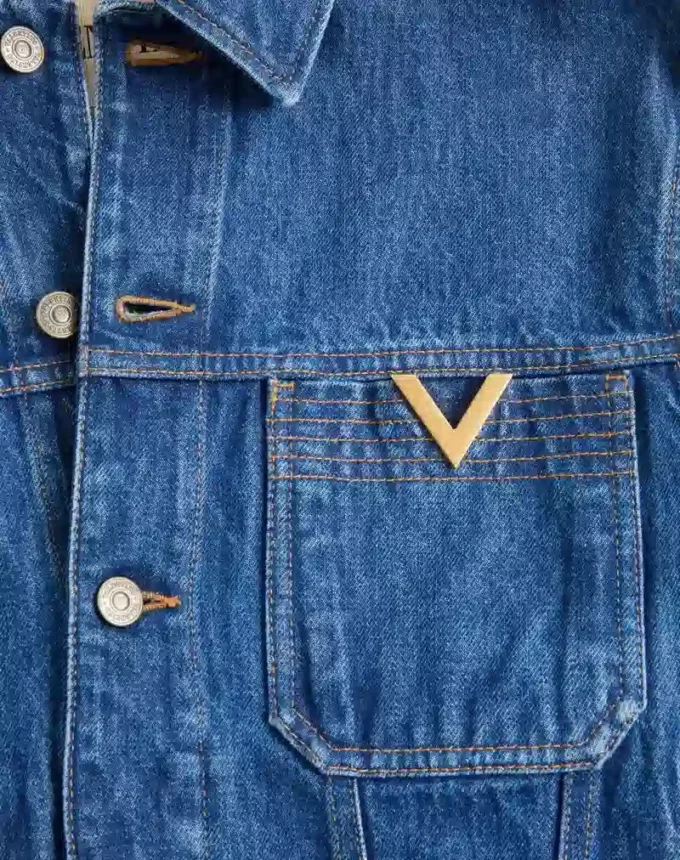 Valentino Jeansjacke mit VGold Valentino Jeansjacke mit VGold