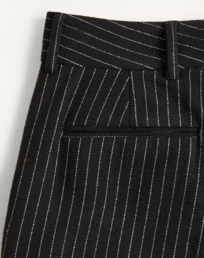 Valentino Nadelstreifenhose aus Wolle und Seide Valentino Nadelstreifenhose aus Wolle und Seide