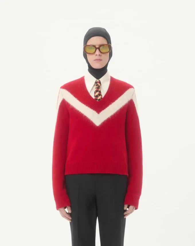 Valentino Wollpullover mit VLogo-Schleife auf der Rückseite Valentino Wollpullover mit VLogo-Schleife auf der Rückseite