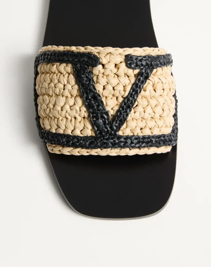 Viva Superstar Slide-Sandale aus Raffia mit Häkelstickerei Viva Superstar Slide-Sandale aus Raffia mit Häkelstickerei