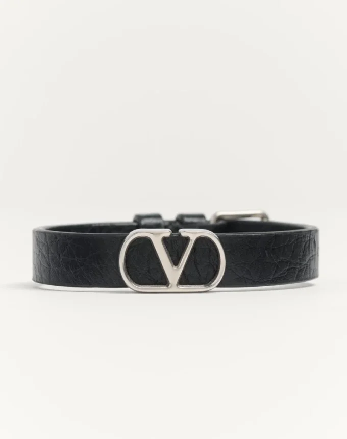 Vlogo Signature Armband aus genarbtem Kalbsleder Vlogo Signature Armband aus genarbtem Kalbsleder