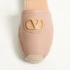 Vlogo Signature Ballerina aus genarbtem Kalbsleder 25 mm Vlogo Signature Ballerina aus genarbtem Kalbsleder 25 mm