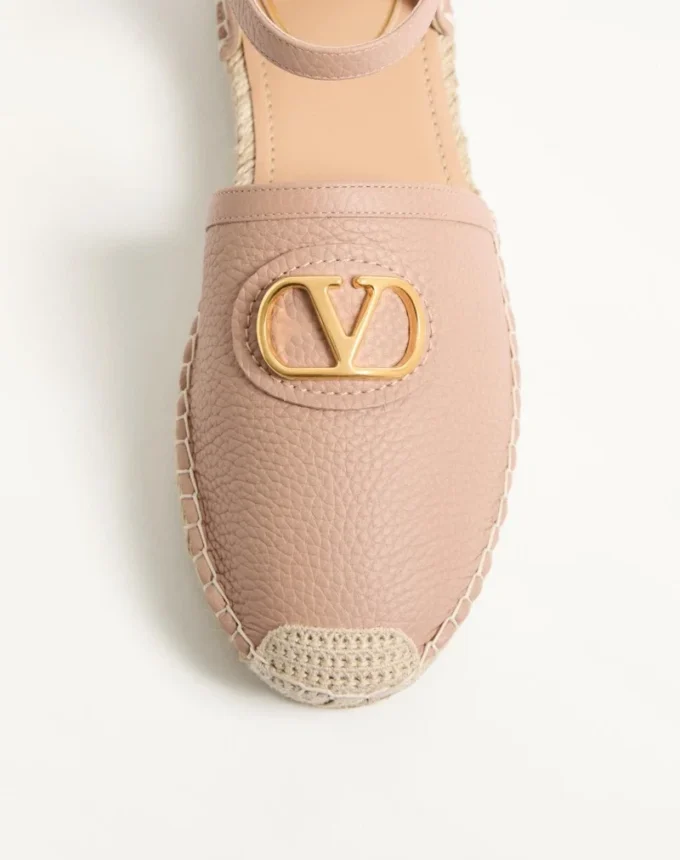 Vlogo Signature Ballerina aus genarbtem Kalbsleder 25 mm Vlogo Signature Ballerina aus genarbtem Kalbsleder 25 mm