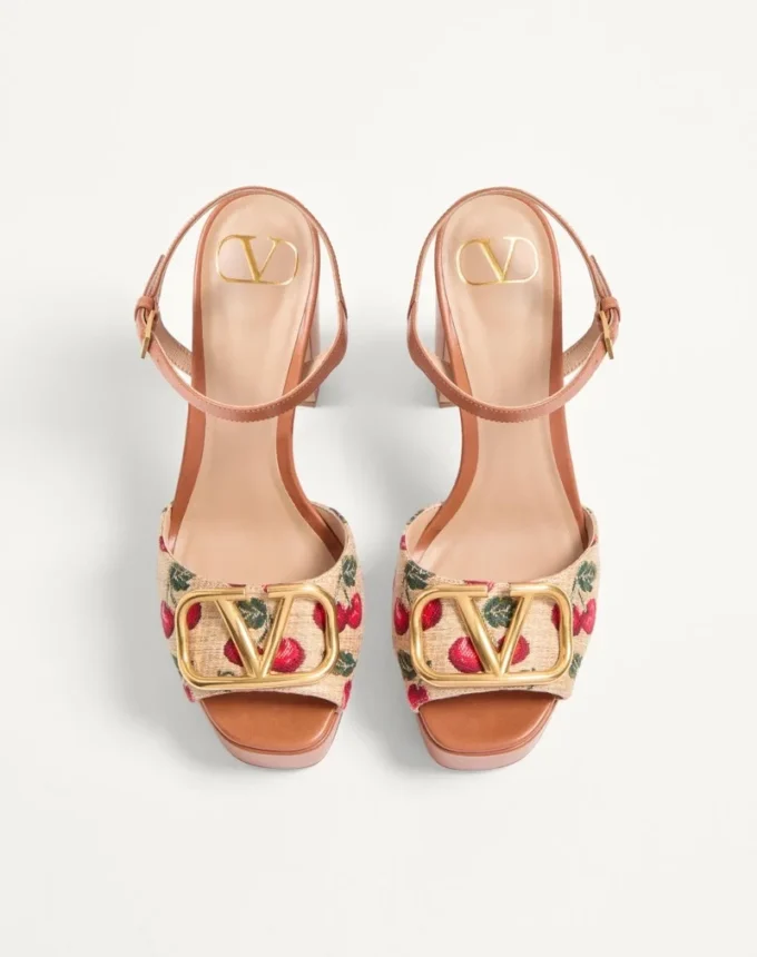 Vlogo Signature Cherryfic Plateausandalen 115 mm