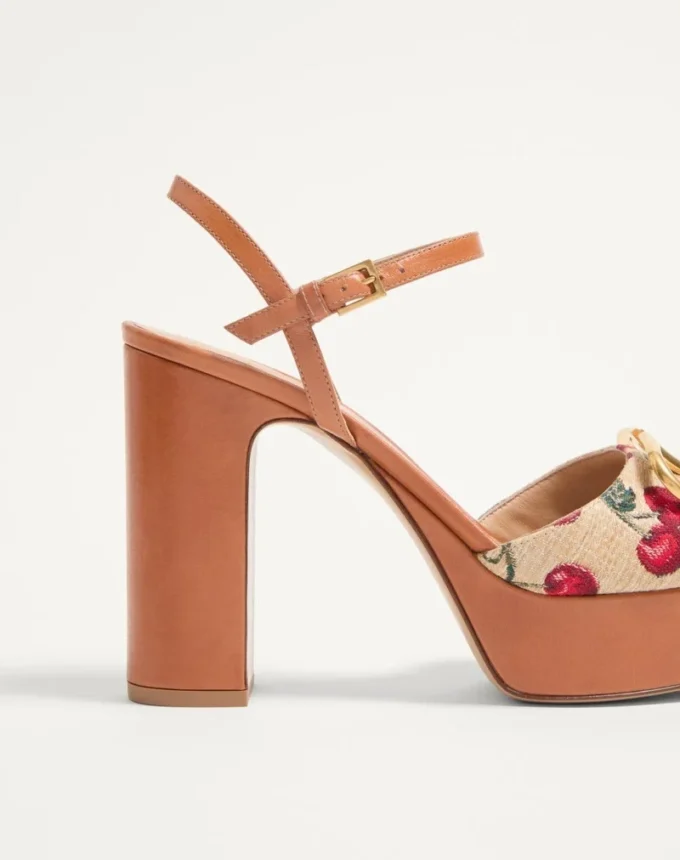 Vlogo Signature Cherryfic Plateausandalen 115 mm