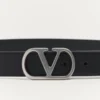 Vlogo Signature Gürtel aus glänzendem Kalbsleder 30 mm Vlogo Signature Gürtel aus glänzendem Kalbsleder 30 mm