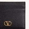 VLogo Signature Kartenetui aus genarbtem Kalbsleder