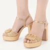 VLogo Signature Metallic-Plateausandalen mit Cornely-Stickerei 115 mm VLogo Signature Metallic-Plateausandalen mit Cornely-Stickerei 115 mm