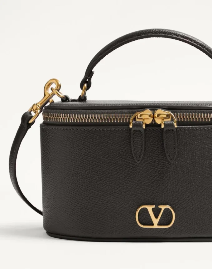 Vlogo Signature Mini-Kosmetiktasche aus genarbtem Kalbsleder Vlogo Signature Mini-Kosmetiktasche aus genarbtem Kalbsleder