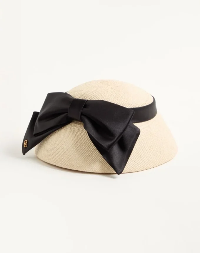 Vlogo Signature Panama-Bucket-Hat mit Satinschleife Vlogo Signature Panama-Bucket-Hat mit Satinschleife